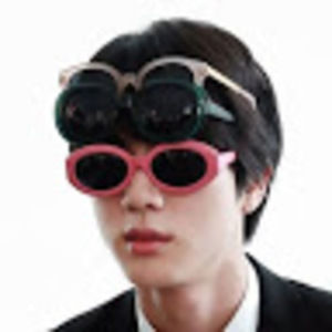 Meet your Posher, Superstar